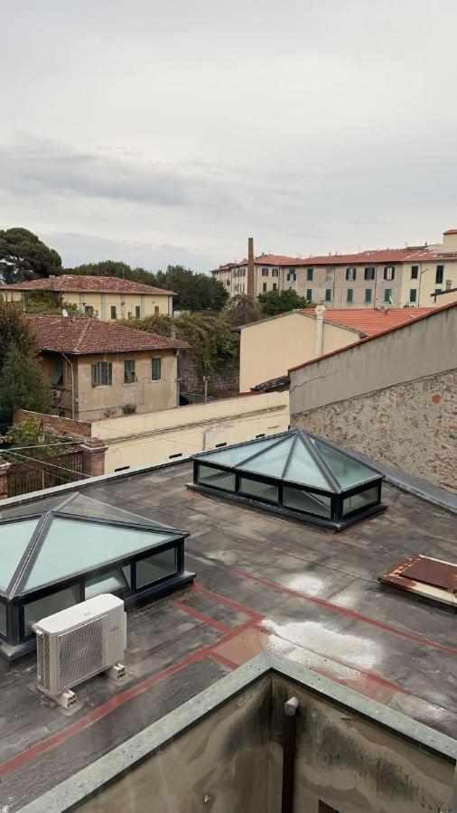 Susannas Lovely New Apartment Livorno Exteriör bild